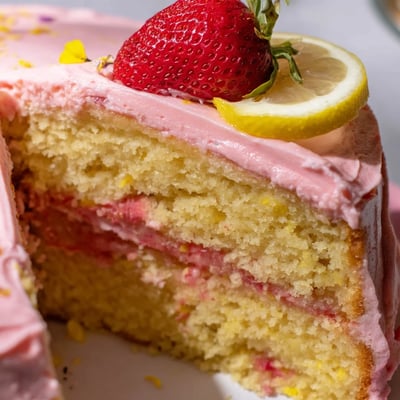 Strawberry Lemonade Cake