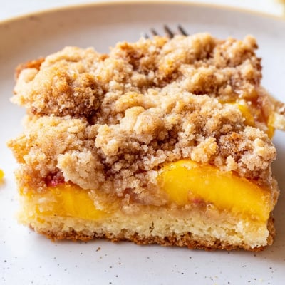Sweet Peach Cinnamon Streusel Bars